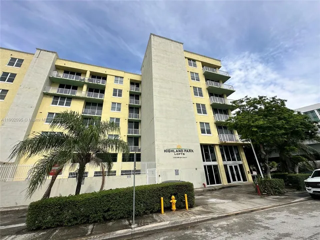 $1,900 | Overtown, Miami, FL 33136