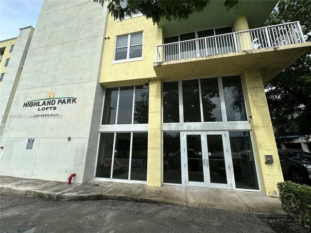 $1,900 | Overtown, Miami, FL 33136