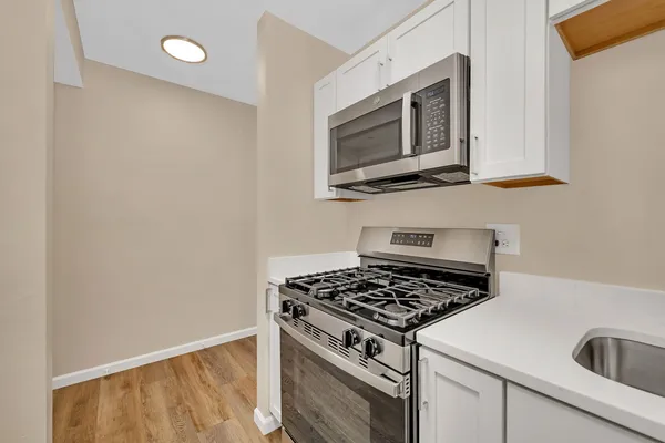 $185,000 | 1113 Gael Drive, Unit B, Joliet, IL 60435