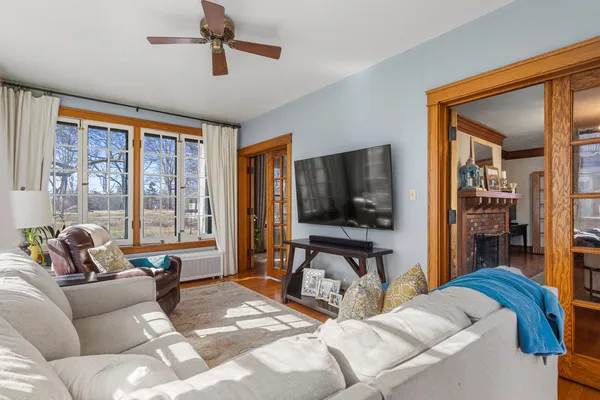 $584,900 | 1124 North State Street, Monticello, IL 61856