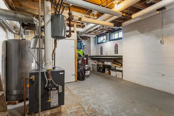 $584,900 | 1124 North State Street, Monticello, IL 61856