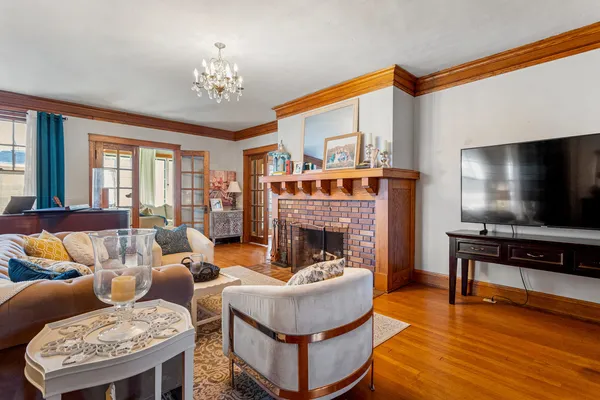 $584,900 | 1124 North State Street, Monticello, IL 61856