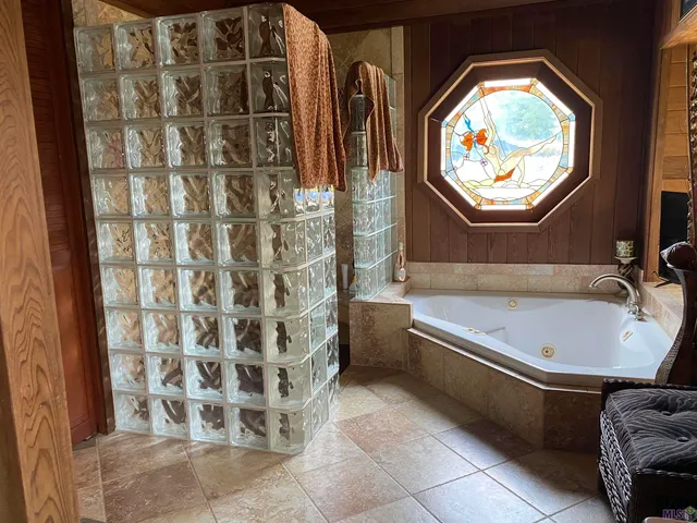 $299,900 | 1817 West Garner Drive, Morgan City, LA 70380