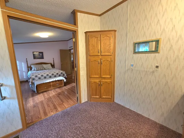 $259,900 | 111 Festival Circle, Chicopee, MA 01020