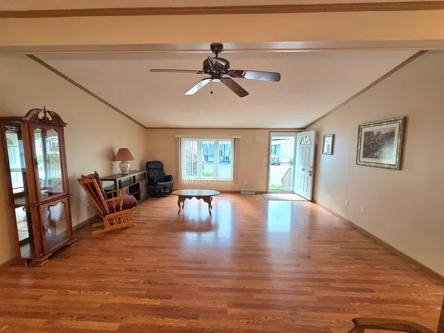 $259,900 | 111 Festival Circle, Chicopee, MA 01020