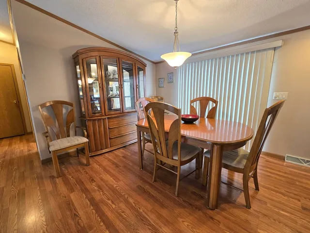 $259,900 | 111 Festival Circle, Chicopee, MA 01020