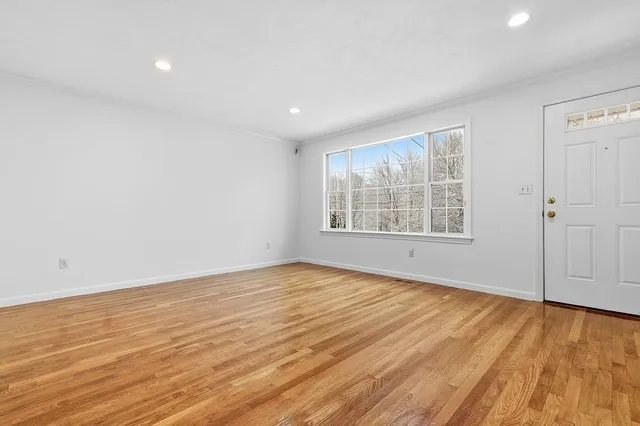 $785,000 | 333 River Street, Unit 1, Waltham, MA 02453