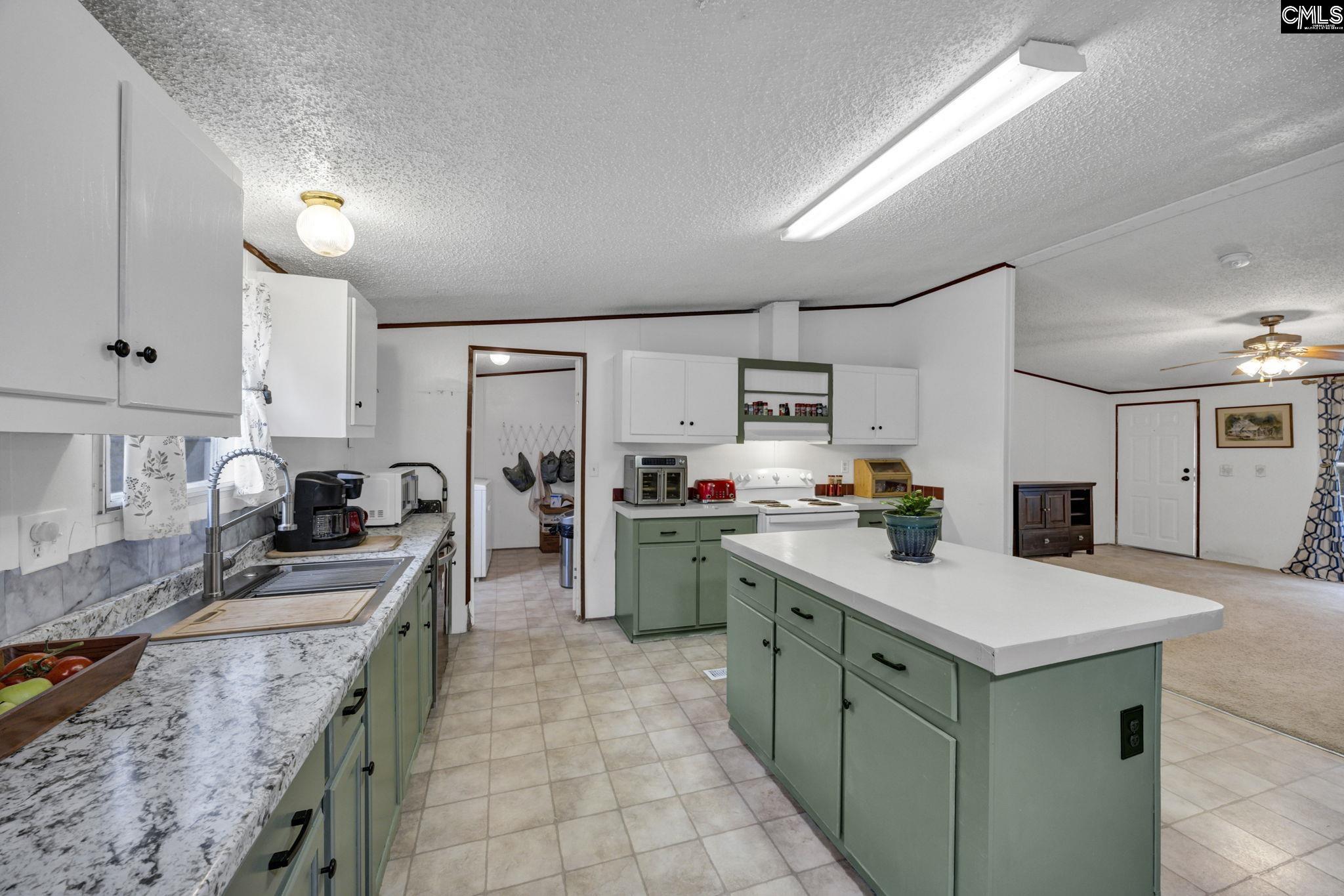47 Belvis Road Elgin, SC 29045 - Photo 12 of 40