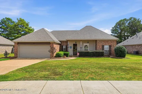 $318,000 | 2022 East Ridge Circle, Madison, MS 39110