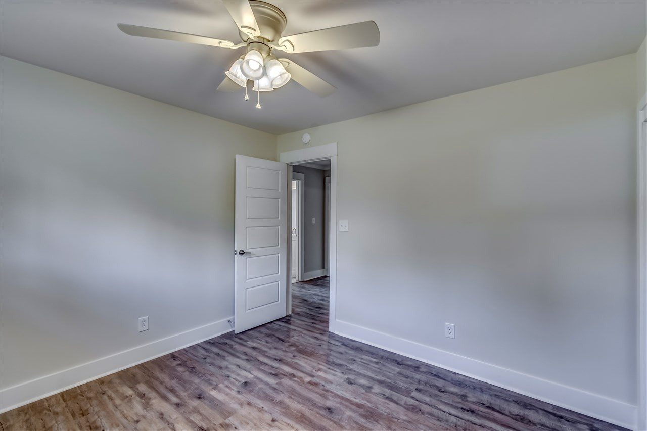 1829 Meadowbrook Road Jackson, MS 39211 - Photo 27 of 47 Photo 27