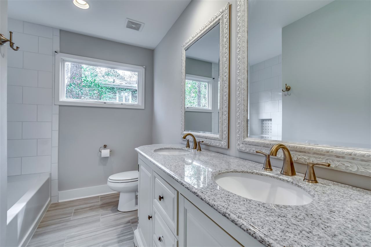 1829 Meadowbrook Road Jackson, MS 39211 - Photo 28 of 47 Photo 28