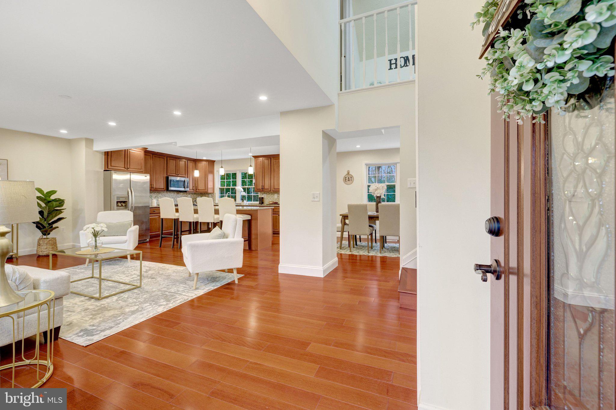 1827 Post Oak Trail Reston, VA 20191 - Photo 12 of 33 Gallery Image 12