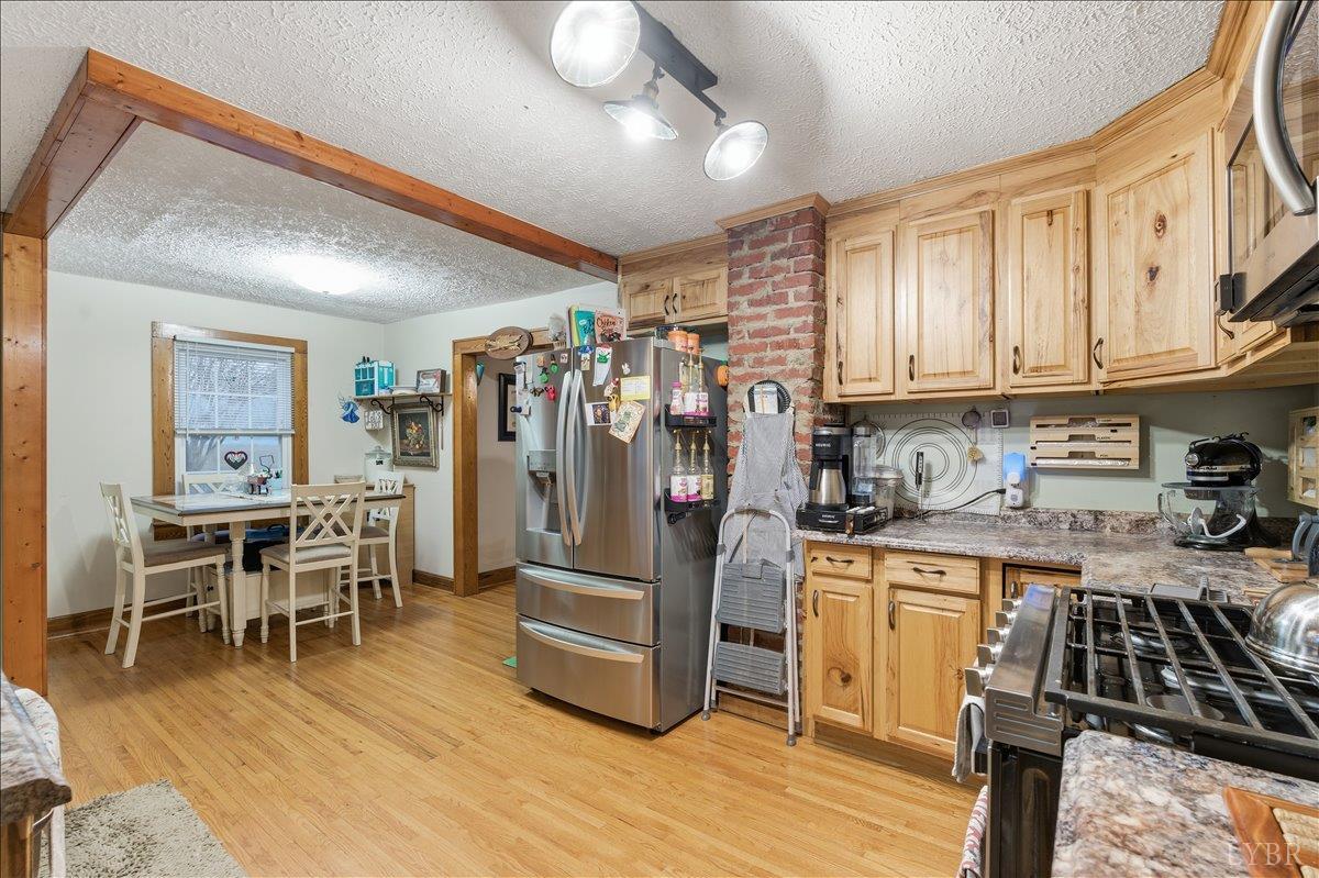 128 Deer View Road Gretna, VA 24557 - Photo 11 of 37 Gallery Image 11