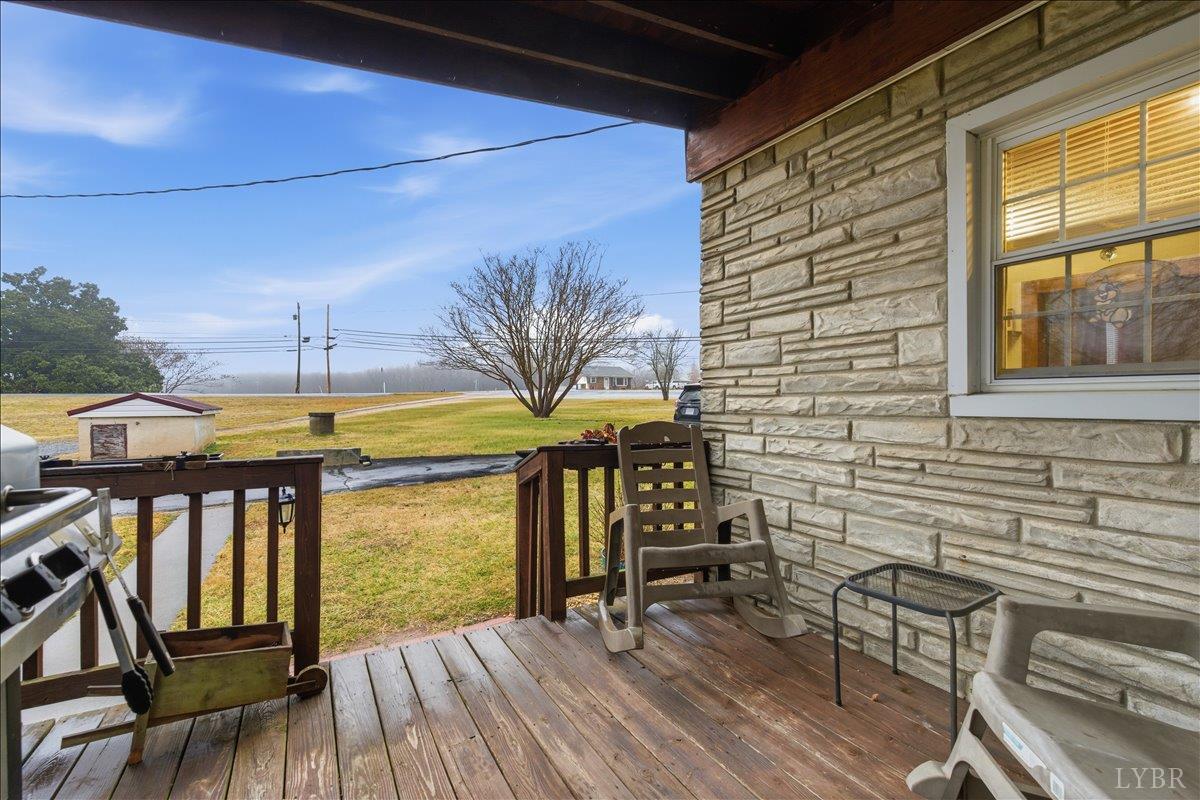 128 Deer View Road Gretna, VA 24557 - Photo 23 of 37 Gallery Image 23