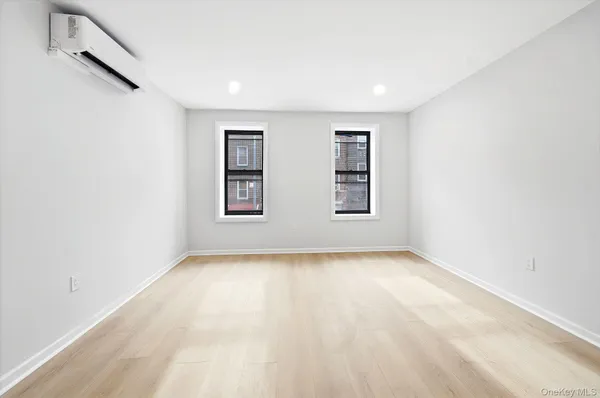 $999,999 | 2257 Hampden Place | University Heights