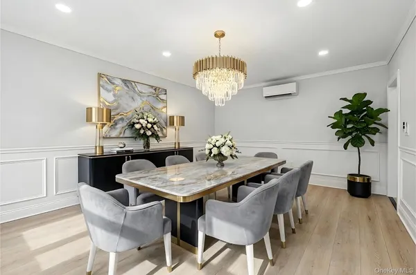$999,999 | 2257 Hampden Place | University Heights