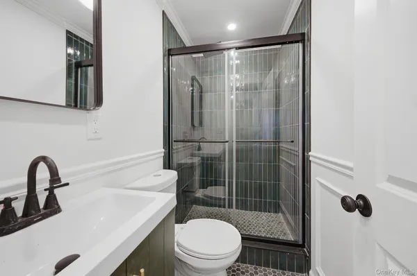 $999,999 | 2257 Hampden Place | University Heights