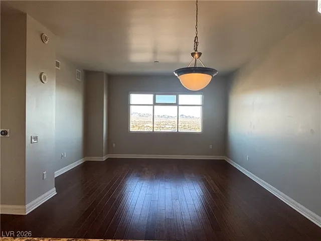 $2,100 | 150 South Las Vegas Boulevard, Unit 1515, Las Vegas, NV 89101