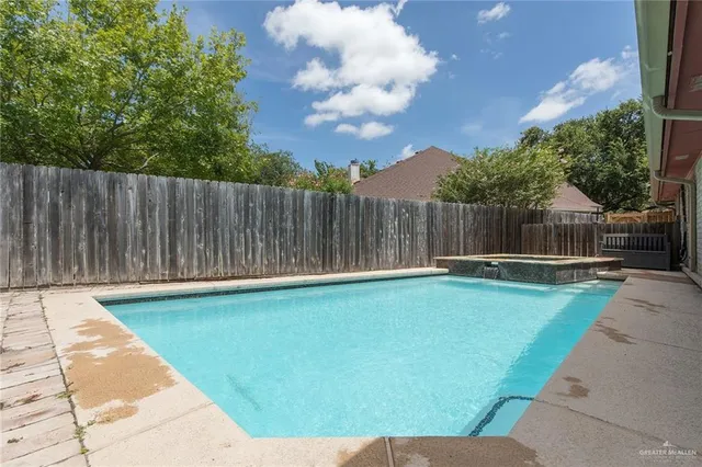 $320,000 | 2801 Hawk Avenue, McAllen, TX 78504