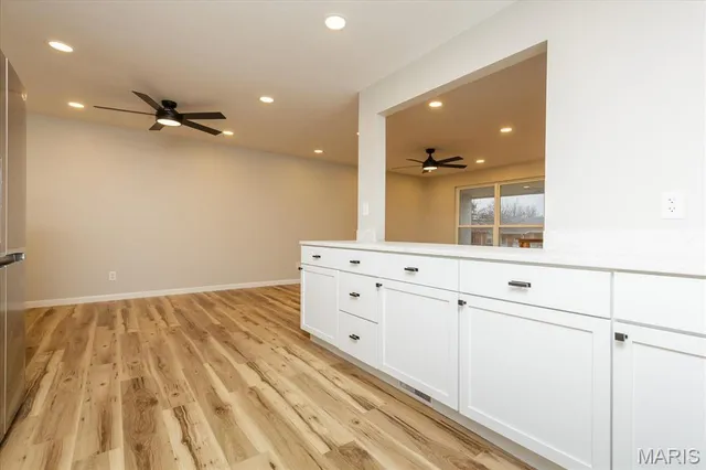 $325,000 | 27 Laura Drive, St. Peters, MO 63376