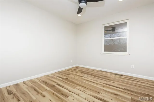 $325,000 | 27 Laura Drive, St. Peters, MO 63376