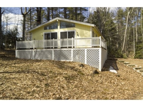 11 Crescent Barnstead, NH 03218 - Photo 1 of 1 Gallery Image 1