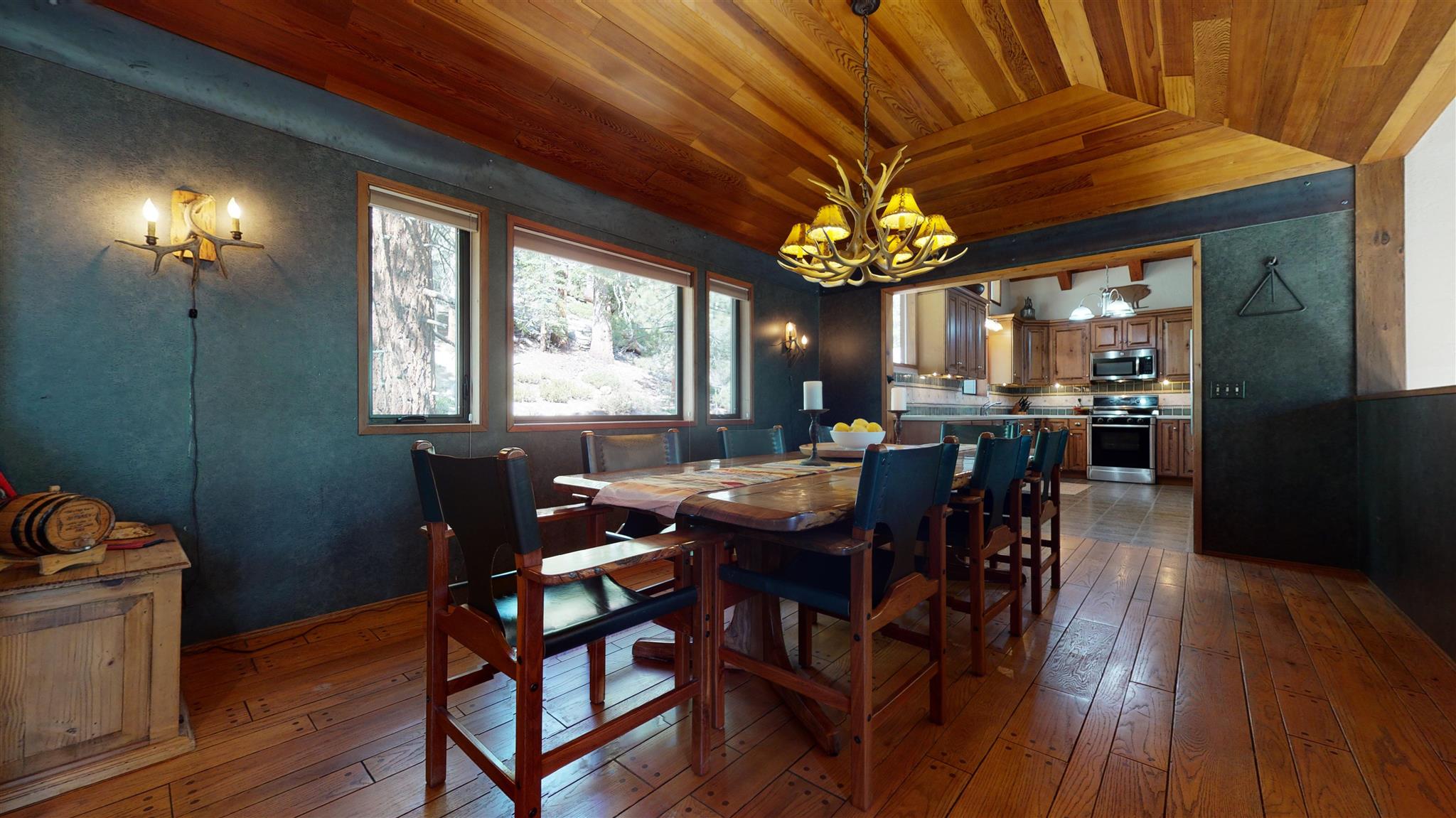 310 Grindelwald Road Mammoth Lakes, CA 93546 - Photo 11 of 47 Gallery Image 11