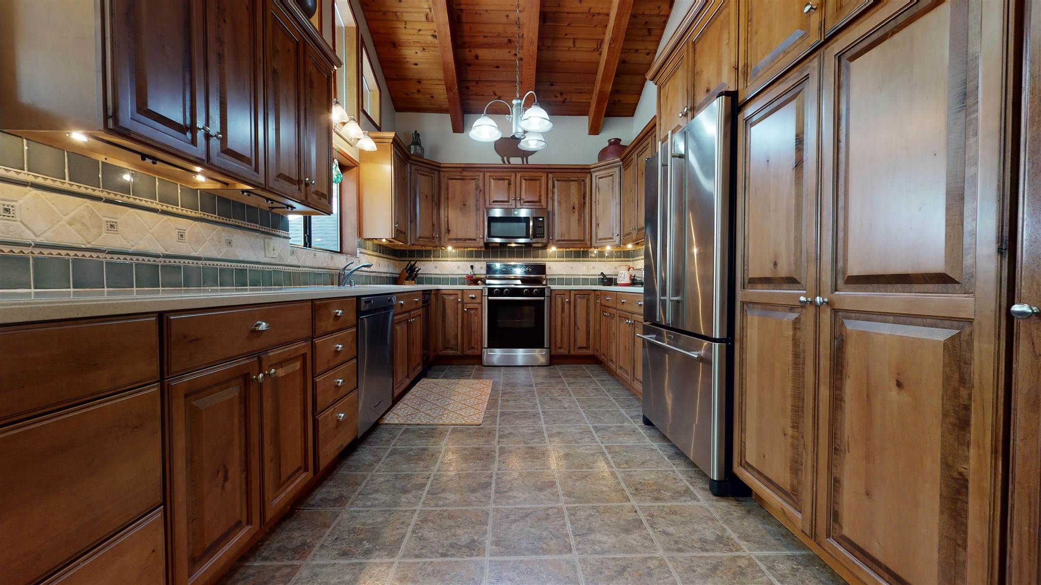 310 Grindelwald Road Mammoth Lakes, CA 93546 - Photo 14 of 47 Gallery Image 14
