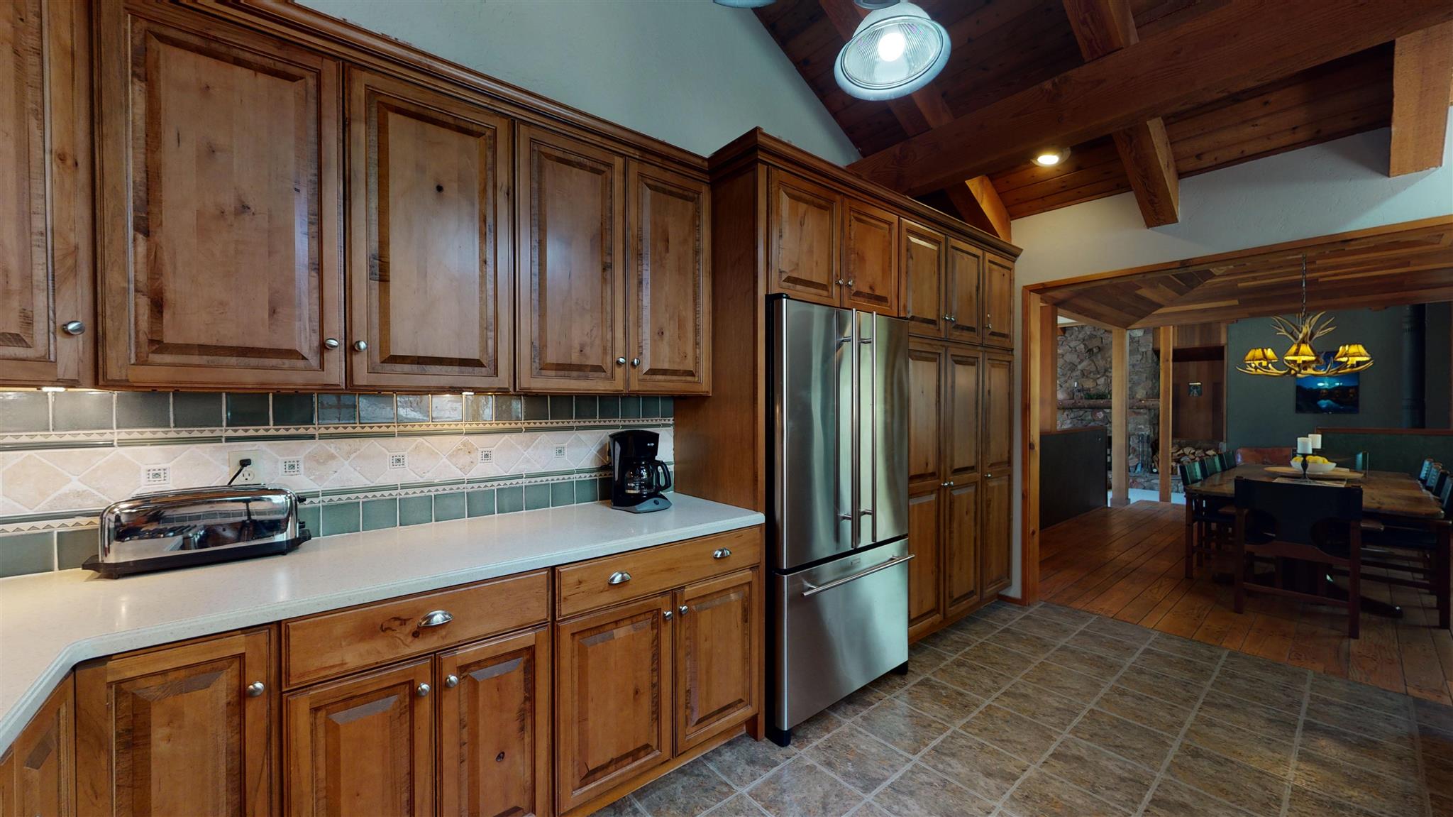 310 Grindelwald Road Mammoth Lakes, CA 93546 - Photo 18 of 47 Gallery Image 18