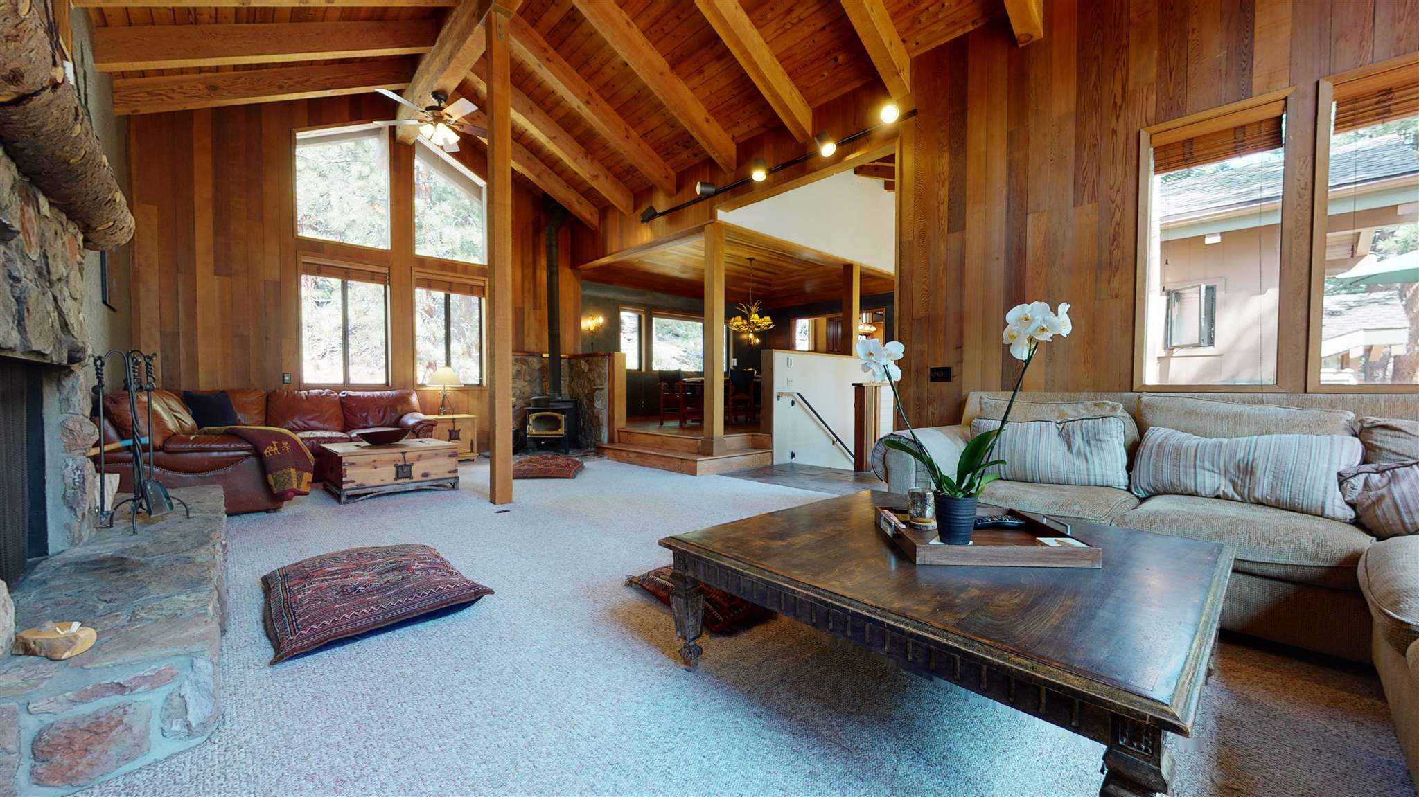 310 Grindelwald Road Mammoth Lakes, CA 93546 - Photo 6 of 47 Gallery Image 6