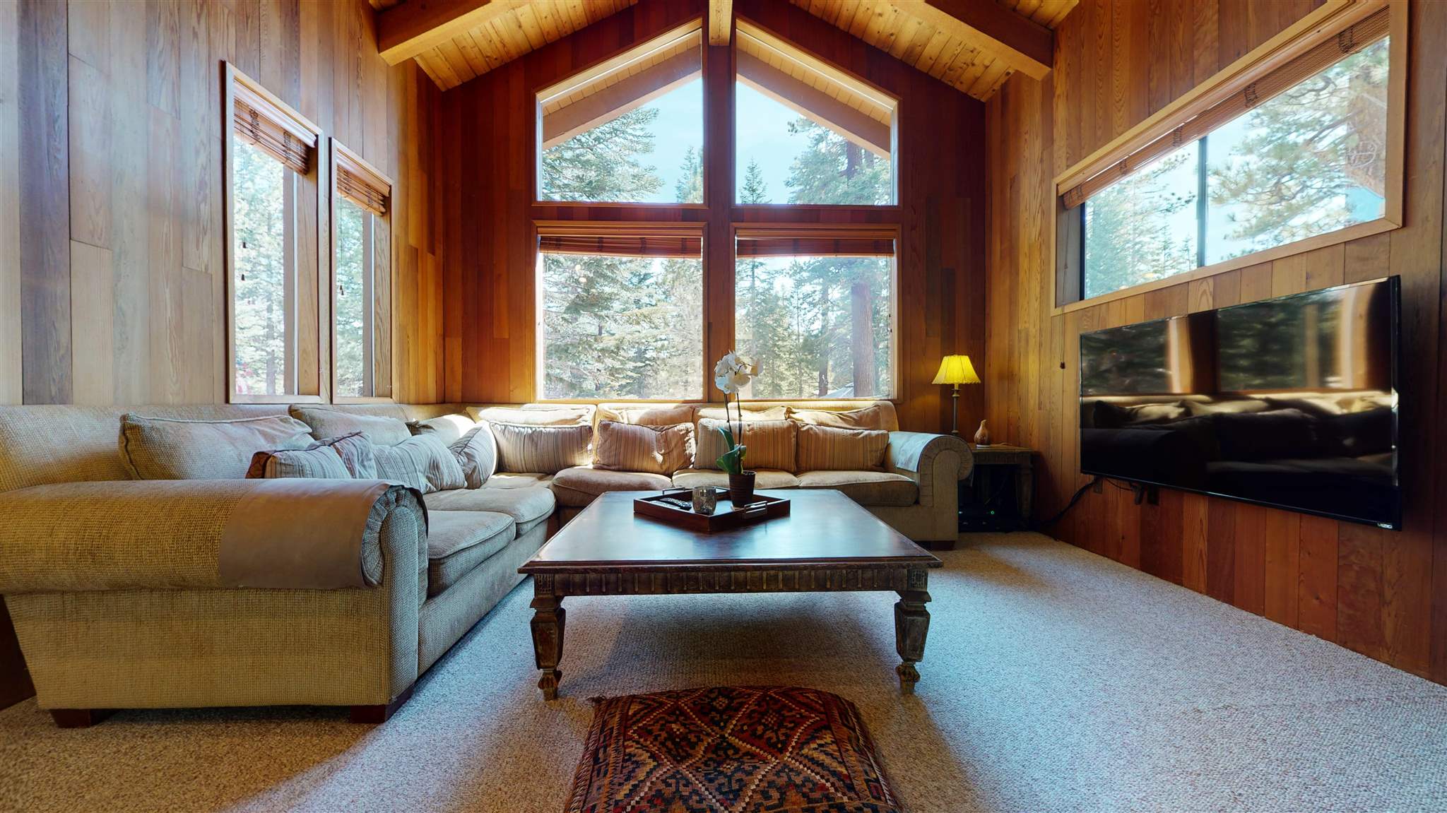 310 Grindelwald Road Mammoth Lakes, CA 93546 - Photo 9 of 47 Gallery Image 9