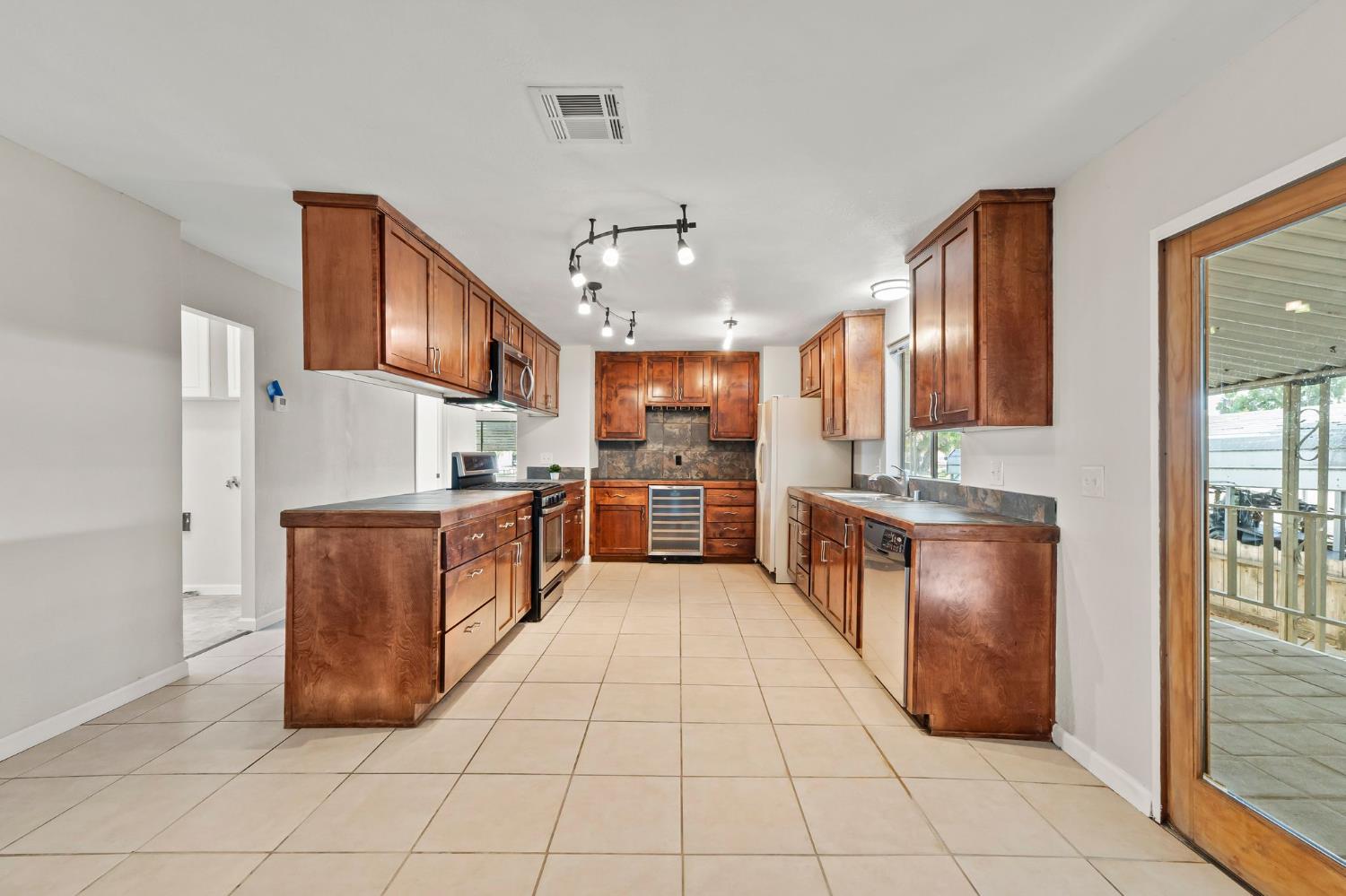 841 West Brannan Island Road, Unit 1 Isleton, CA 95641 - Photo 17 of 55