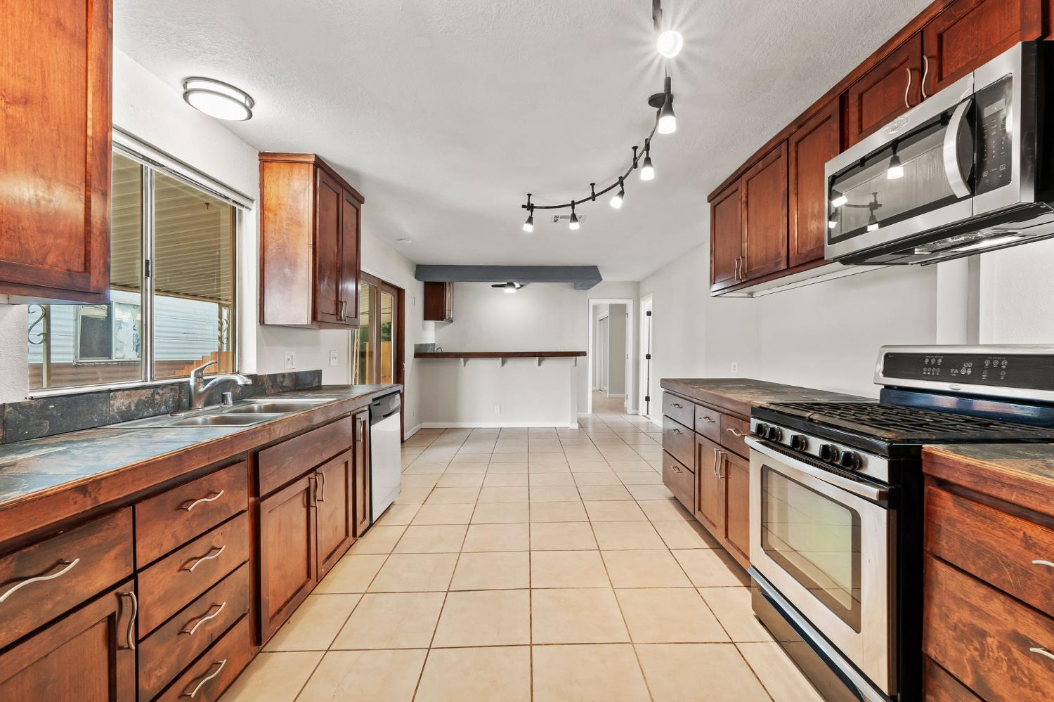 841 West Brannan Island Road, Unit 1 Isleton, CA 95641 - Photo 21 of 55