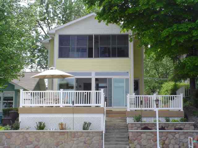 8724 East Hatchery Road Syracuse, IN 46567 - Photo 1 of 9 Gallery Image 1