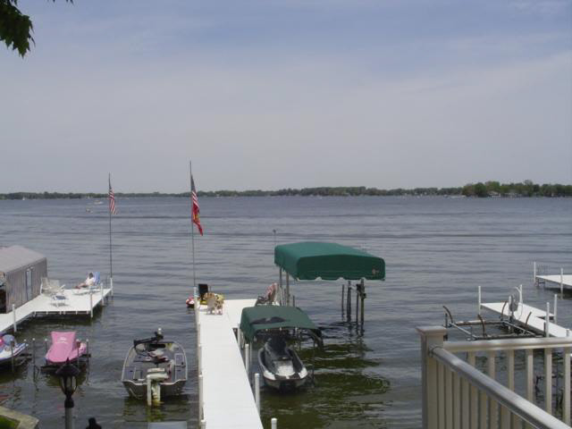8724 East Hatchery Road Syracuse, IN 46567 - Photo 2 of 9 Gallery Image 2