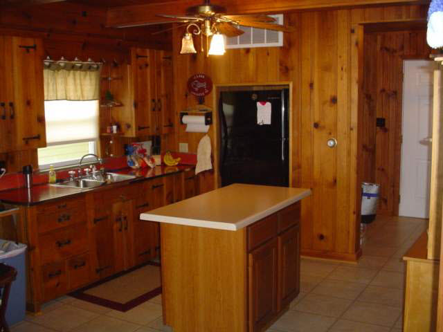 8724 East Hatchery Road Syracuse, IN 46567 - Photo 3 of 9 Gallery Image 3