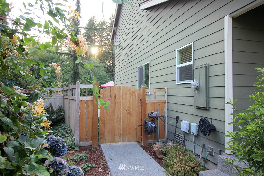 4213 Roxanna Loop Southeast Lacey, WA 98503 - Photo 22 of 24 Gallery Image 22