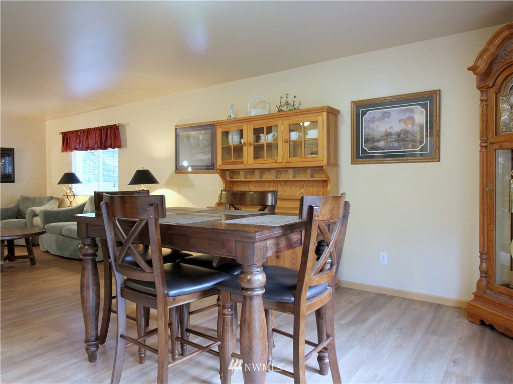 4213 Roxanna Loop Southeast Lacey, WA 98503 - Photo 7 of 24 Gallery Image 7