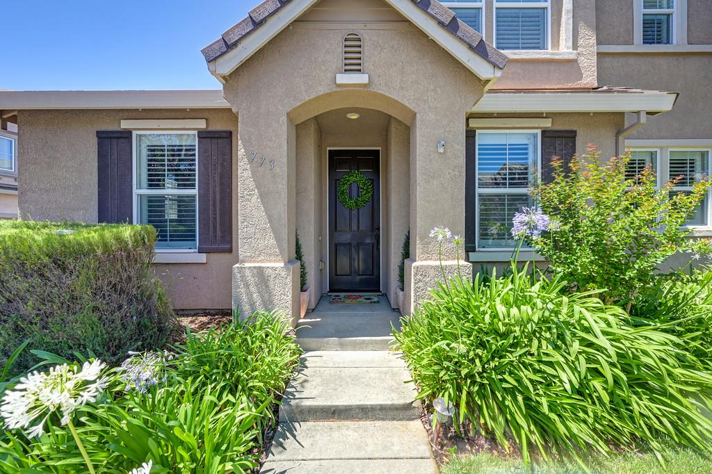 773 Courtyards Loop Lincoln, CA 95648 - Photo 3 of 56