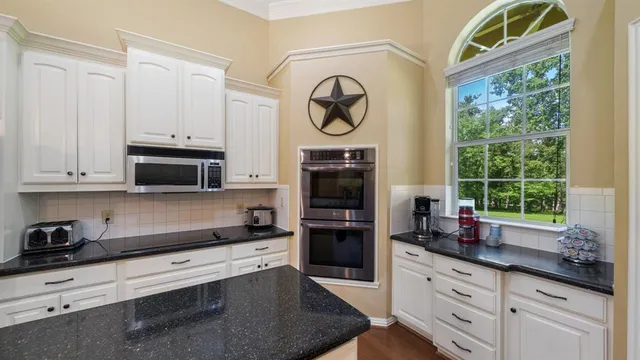 $639,000 | 875 Arnold Paul Road, Canton, TX 75103