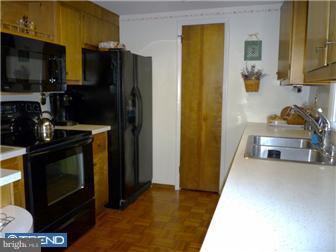 365 Township Line Road Chalfont, PA 18914 - Photo 7 of 12 Kitchen