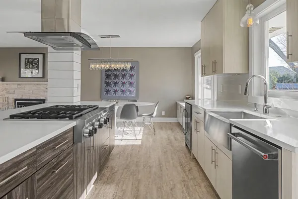 $770,000 | 6725 Valley View Road, Edina, MN 55439