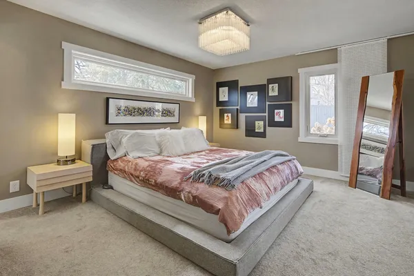 $770,000 | 6725 Valley View Road, Edina, MN 55439