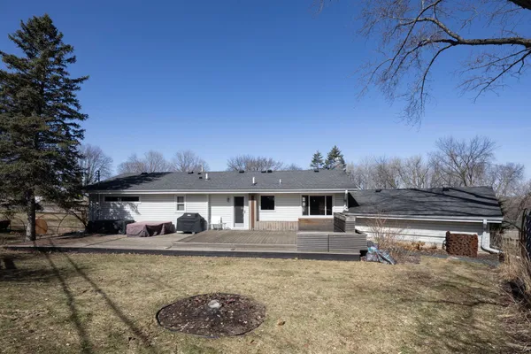 $770,000 | 6725 Valley View Road, Edina, MN 55439