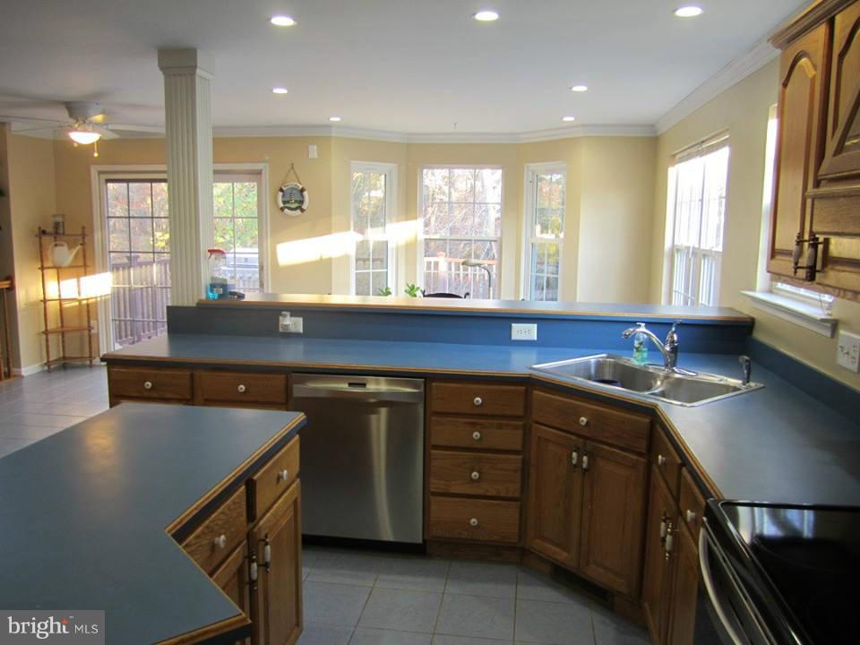 1143 Delmont Road Severn, MD 21144 - Photo 16 of 30 Kitchen