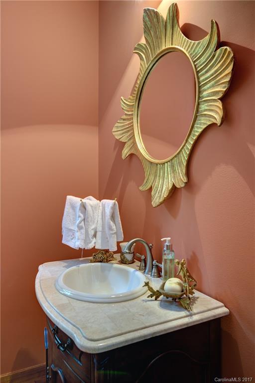 699 Gold Creek Road, Unit 27 Sapphire, NC 28774 - Photo 16 of 24 Gallery Image 16