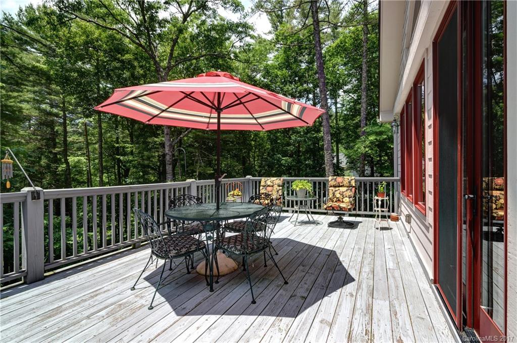 699 Gold Creek Road, Unit 27 Sapphire, NC 28774 - Photo 21 of 24 Gallery Image 21