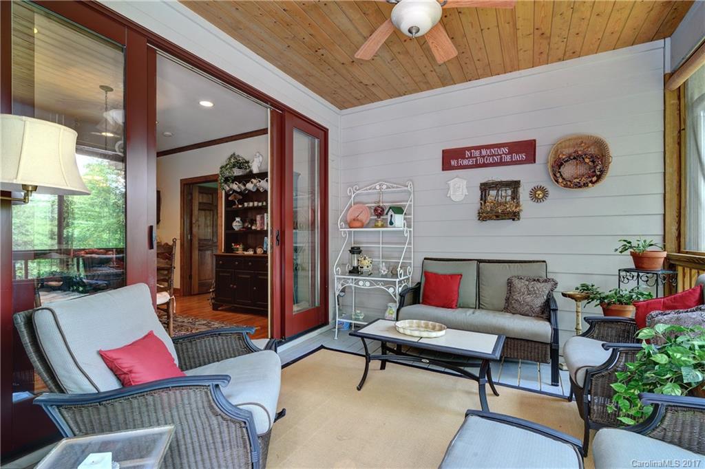 699 Gold Creek Road, Unit 27 Sapphire, NC 28774 - Photo 22 of 24 Gallery Image 22
