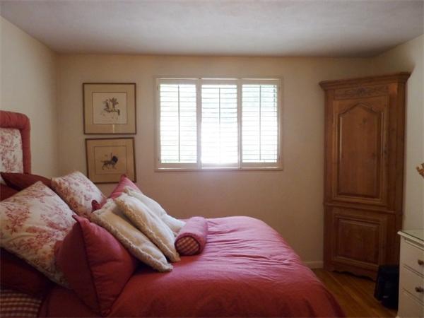 170 Middlesex Road Chestnut Hill, MA 02467 - Photo 7 of 7 a bedroom with a bed and wooden floor