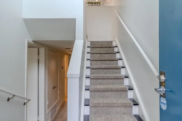 $1,350,000 | 262 Beachview Avenue, Unit 5, Pacifica, CA 94044